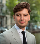 Advocaat Thomas Finken